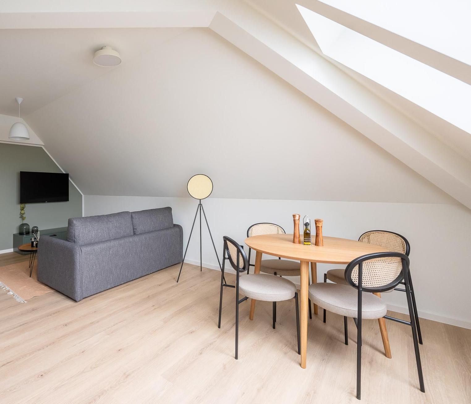 Limehome Stuttgart Elsenhansstr Room photo